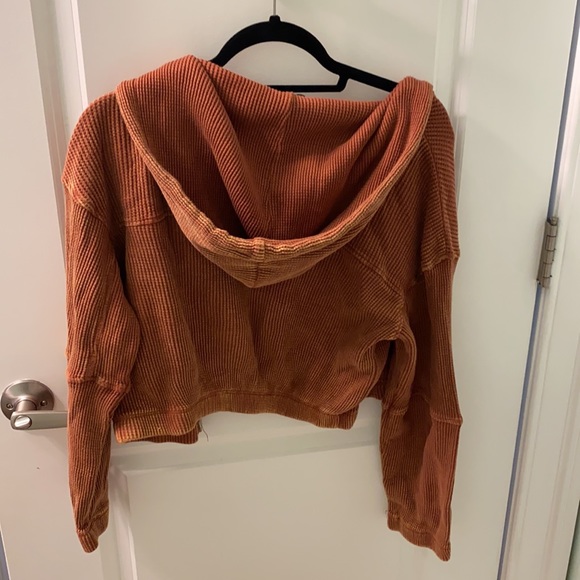 Cropped burnt orange jacket. New condition. - Picture 3 of 3